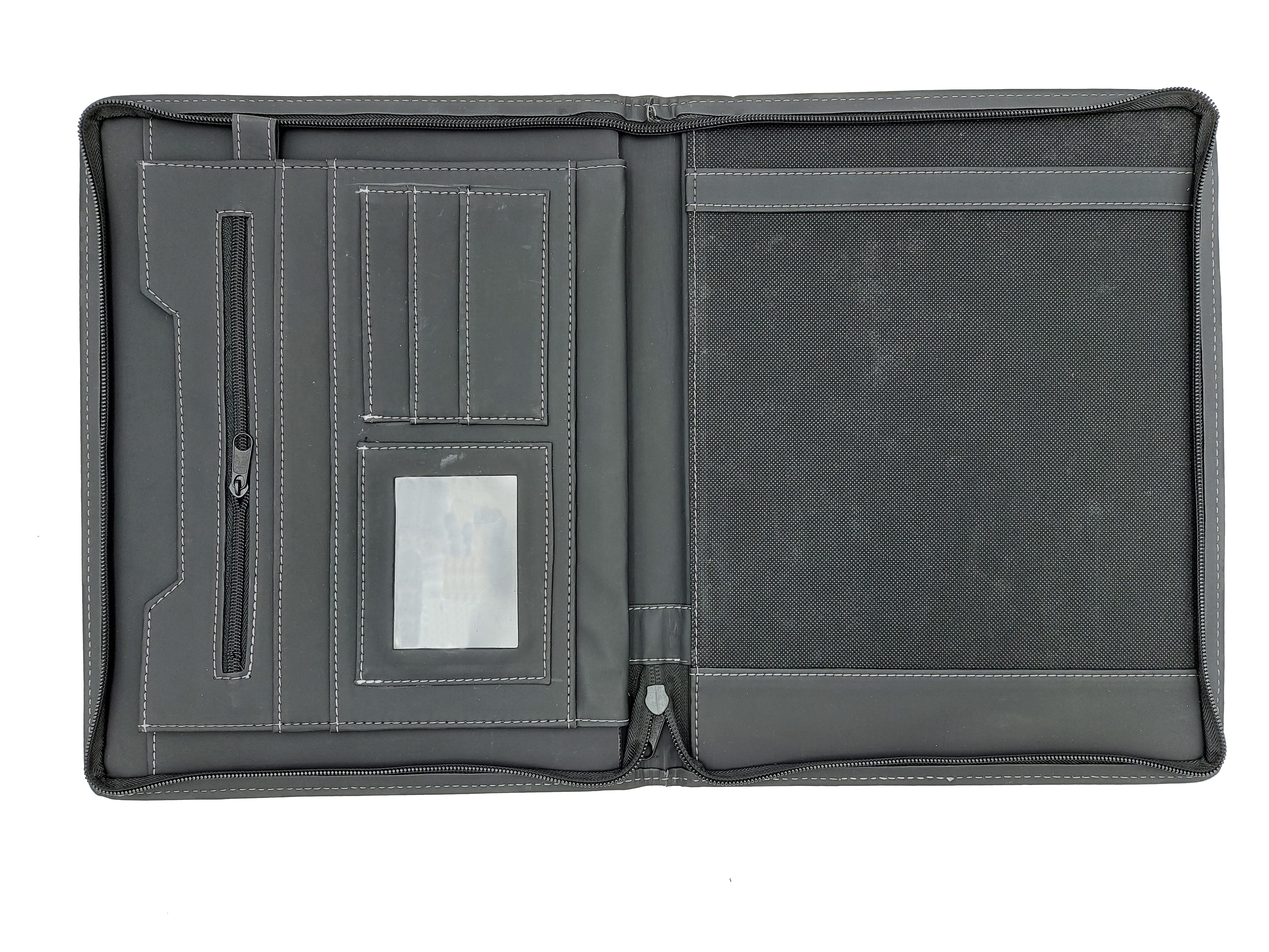 Carpeta ejecutiva carta bitono portablock con bolsillos de color negro, fabricada con materiales de primera calidad en México. Ideal para organizar documentos de oficina y presentaciones. Entrega inmediata y atención personalizada. Carpeta ejecutiva carta bitono portablock con bolsillos de color negro, fabricada con materiales de primera calidad en México. Ideal para organizar documentos de oficina y presentaciones. Entrega inmediata y atención personalizada.